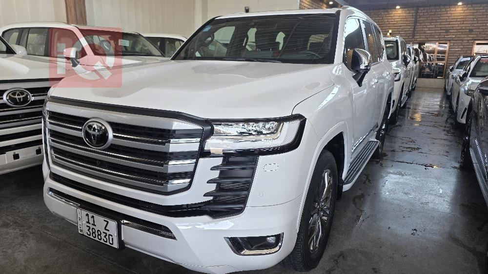 تويوتا لاندكروزر